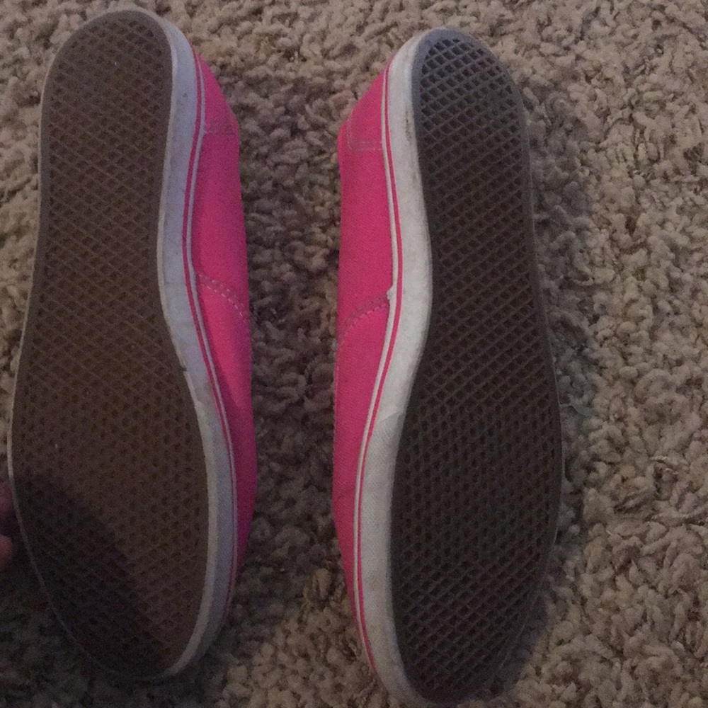 Vans - Picture 2 of 3